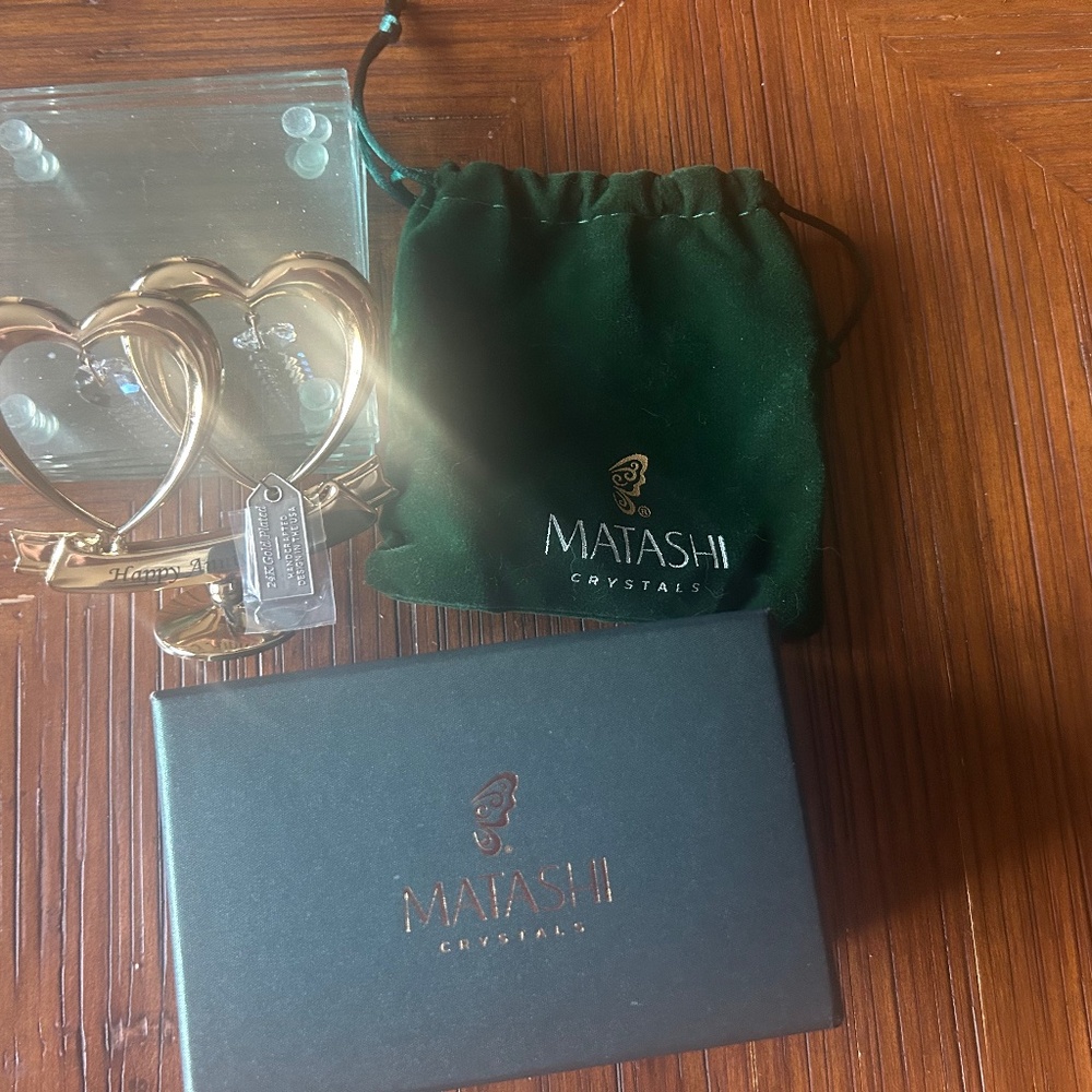 Matashi Crystals Happy Anniversary cake topper